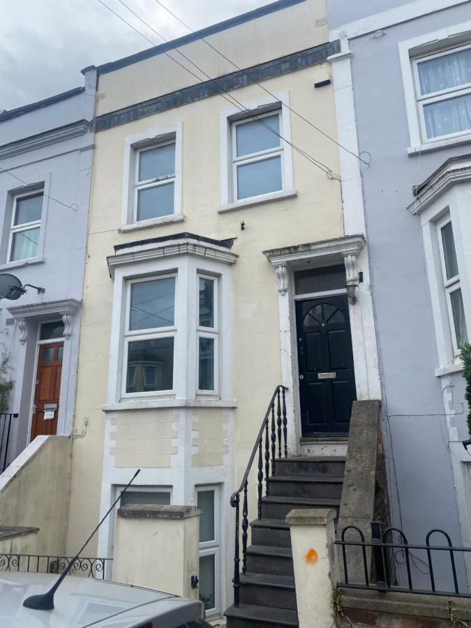 Spacious 4 Bedroom House Near Stokes Croft!! Central!!! Bristol Exterior photo