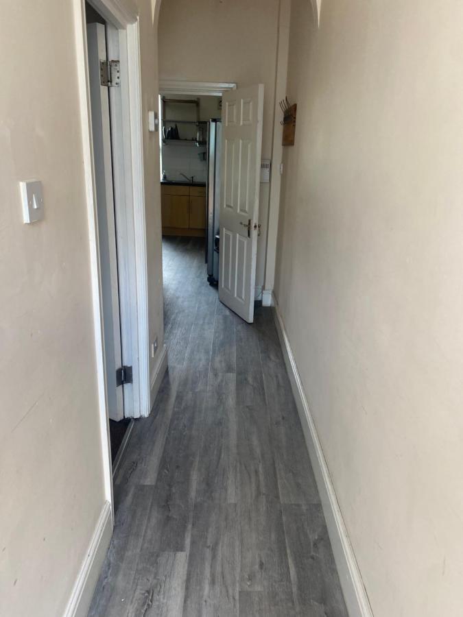Spacious 4 Bedroom House Near Stokes Croft!! Central!!! Bristol Exterior photo